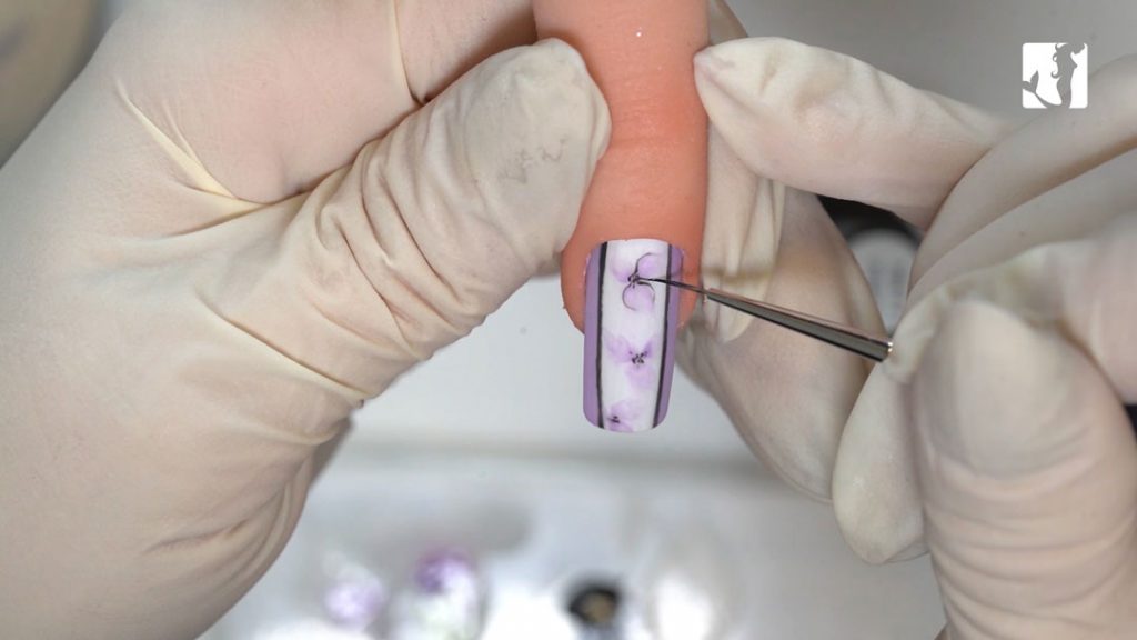 Unghie-floreali-corso-unghie-a-fiori-Gimar-Beauty-Academy